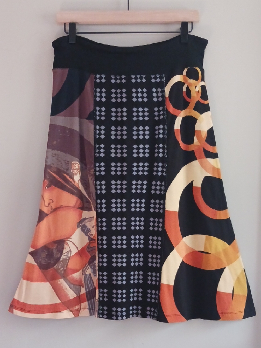 Animated Closet NYC Vibrant Cotton Graphics Design Skirt Size M - Picture 6 of 16